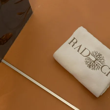 Radici فندق مبيت وإفطار