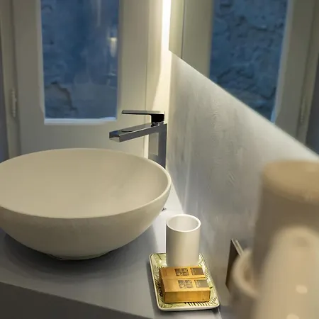 Radici Oda ve Kahvaltı