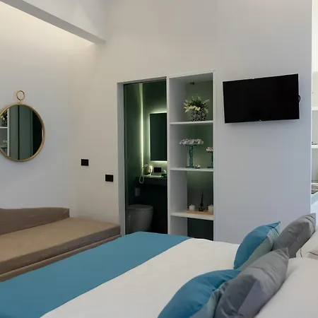 Radici Oda ve Kahvaltı Tropea